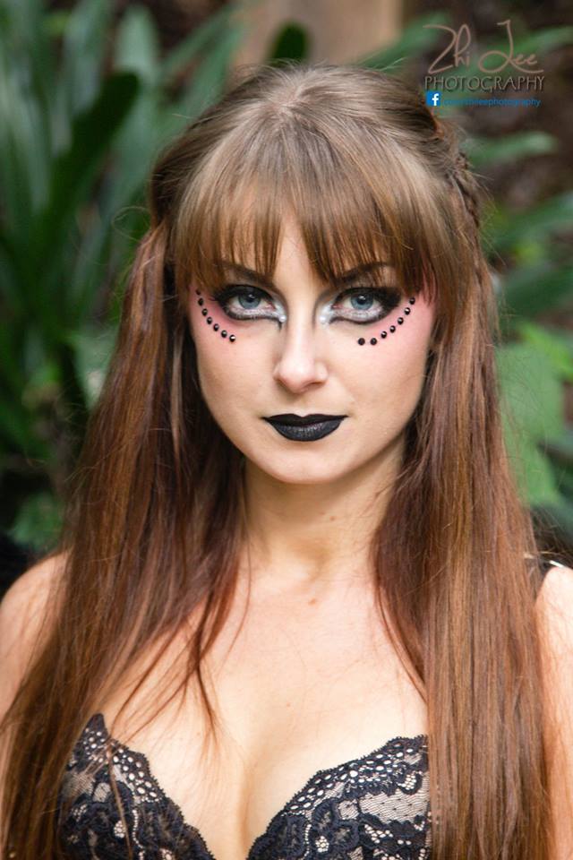 Model: Katrina McCloy Makeup: Lisa Robb