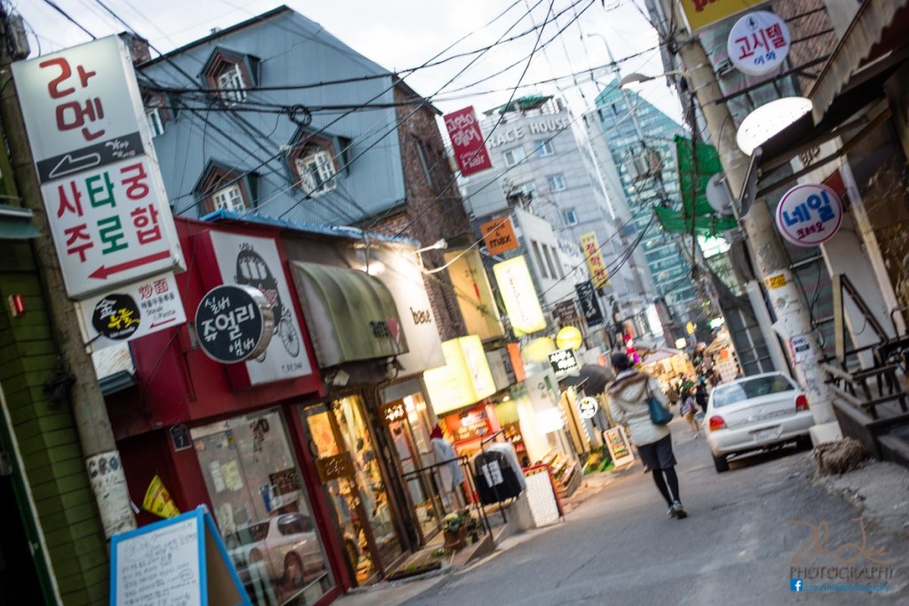 Streets around Ewha Women's University